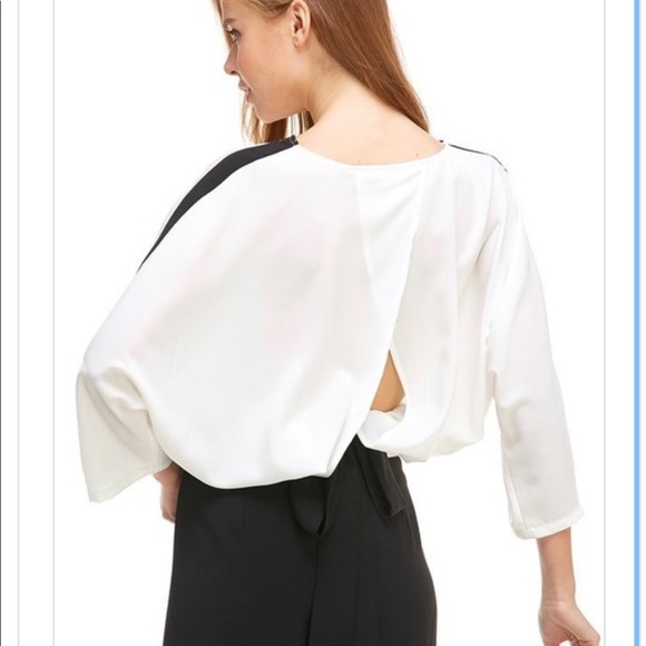 White with black blouse - Picture 2 of 2